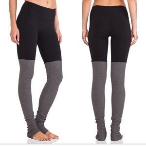 Alo Yoga Goddess Two Tone Leggings black grey XS